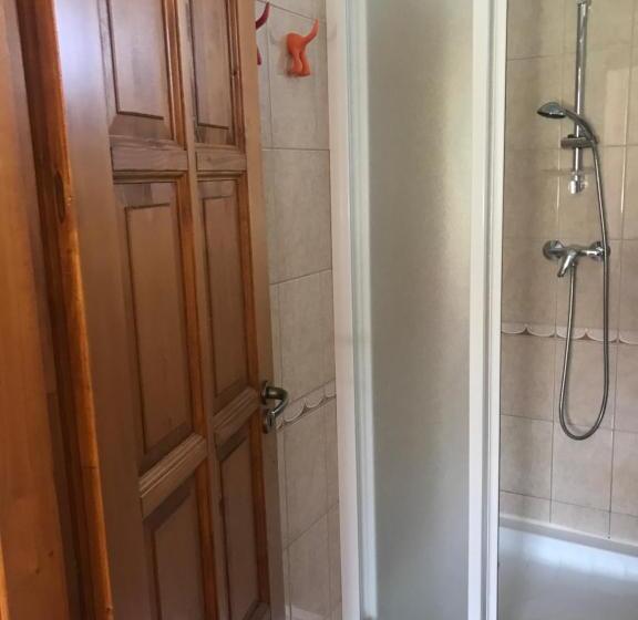 Camera Tripla Standard, Döröcske Vendégház