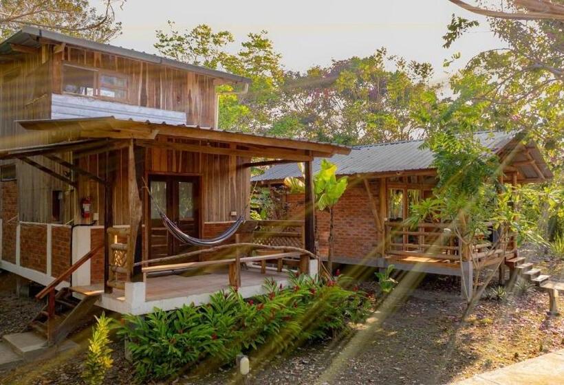 بانگلوی استاندارد, Quinta El Mamey