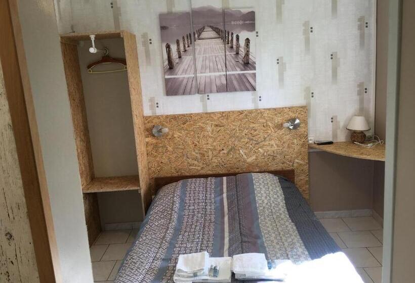 Номер Стандарт Вид на Сад, L'auberge Du Lac