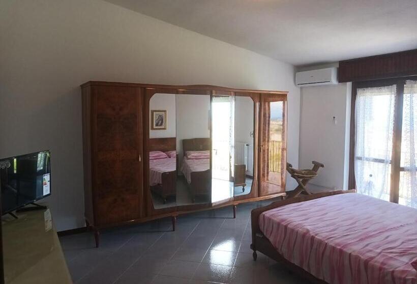 Люкс 2 Спальни, B&b Biagio