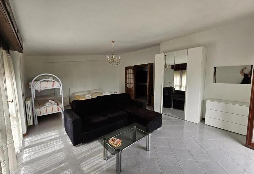 סוויטה עם טרסה, B&b Biagio