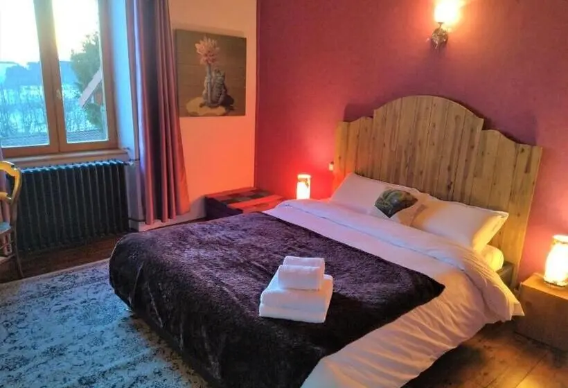 キングサイズベッドのスイートルーム, La Halte Du Pelerin Chambres D Hotes