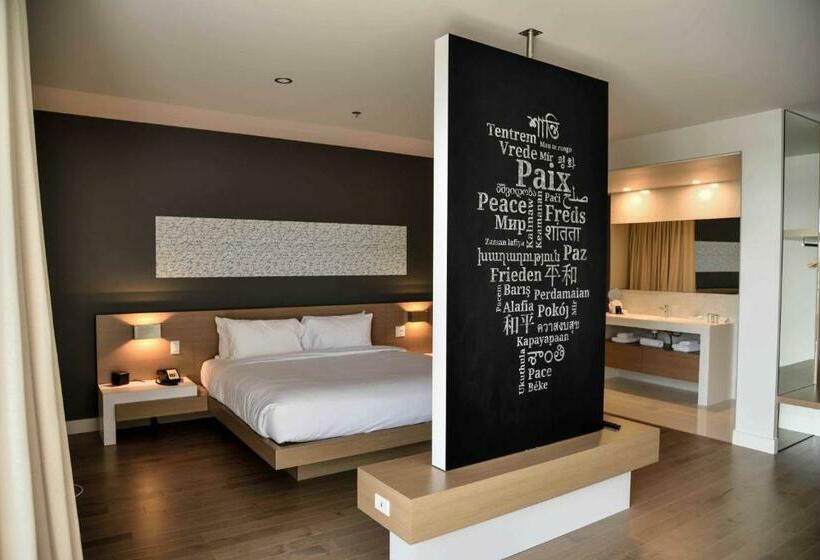 ジュニアスイート, La Cache Du Lac Champlain