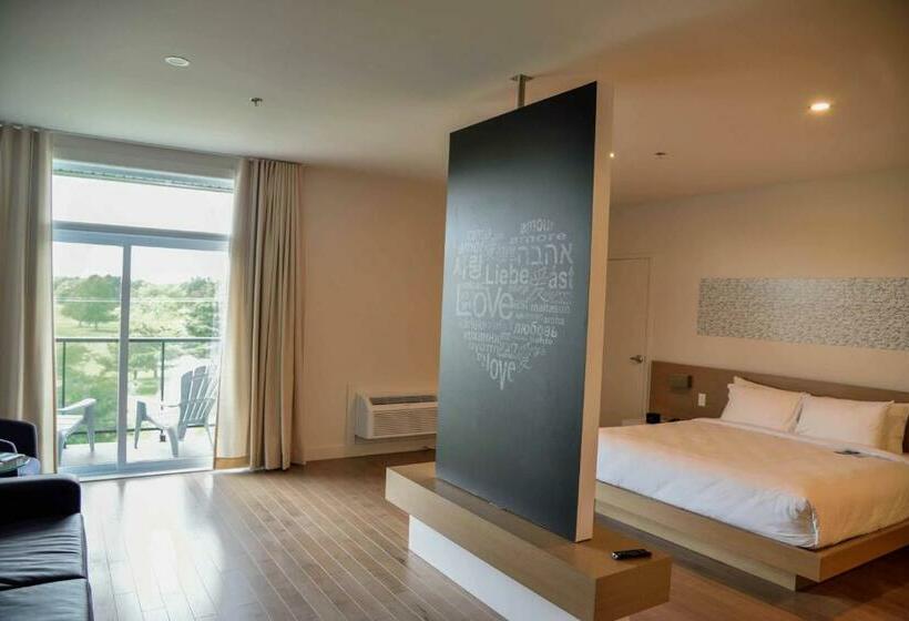 ジュニアスイート, La Cache Du Lac Champlain