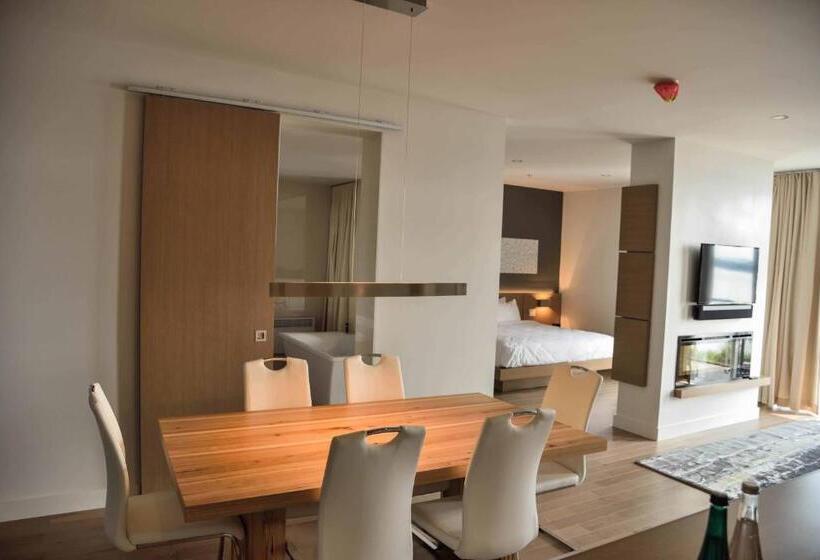 エクゼクティブスイート, La Cache Du Lac Champlain