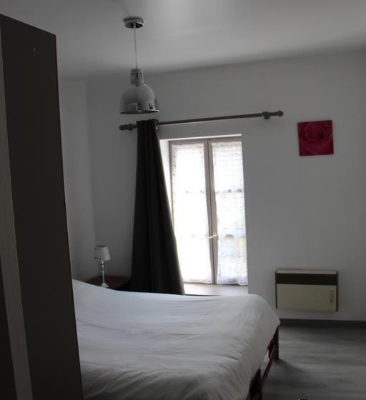 Pokój Standard, Restaurant Les Gorges De Chouvigny