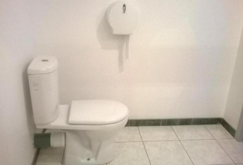 חדר משפחתי, Tyblomen