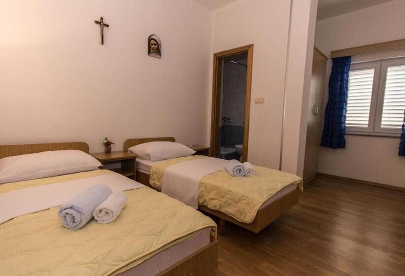 اتاق راحتی, Casa Del Pellegrino M&a   Ostojići