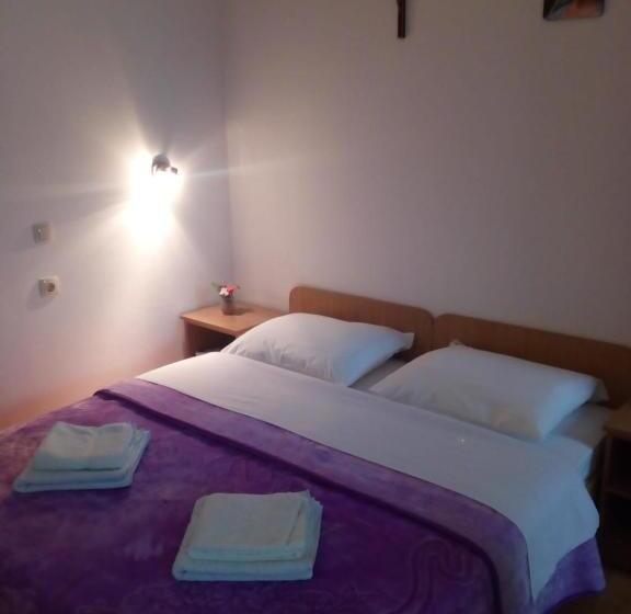 اتاق راحتی, Casa Del Pellegrino M&a   Ostojići