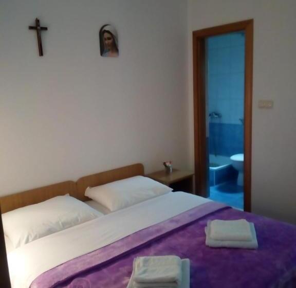 اتاق راحتی, Casa Del Pellegrino M&a   Ostojići