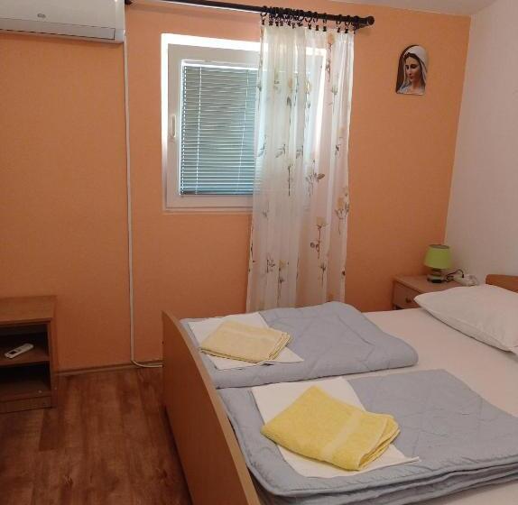 اتاق استاندارد, Casa Del Pellegrino M&a   Ostojići