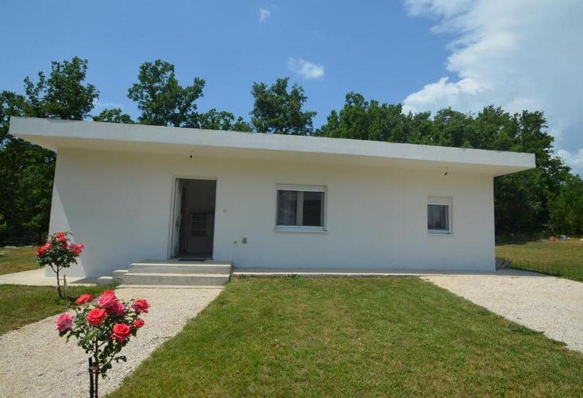 آپارتمان 2 خوابه, Casa Del Pellegrino M&a   Ostojići