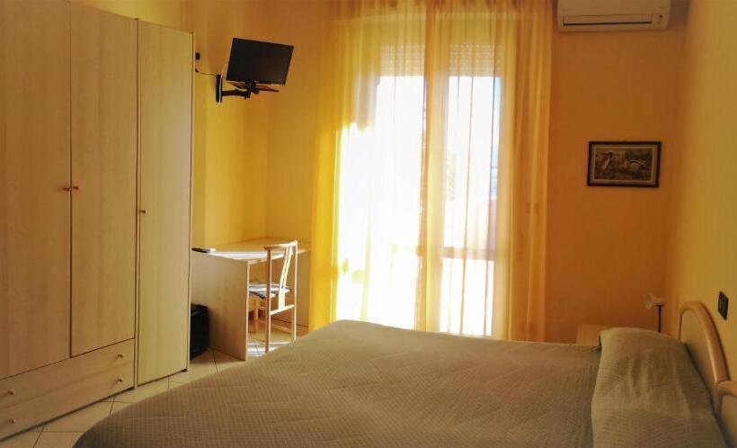 Номер Стандарт Вид на Озеро, Bellerive Ristorante Albergo