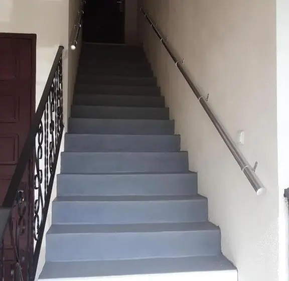 اتاق استاندارد سه تخته با بالکن, Guest House Buche On Agmashenebeli 219