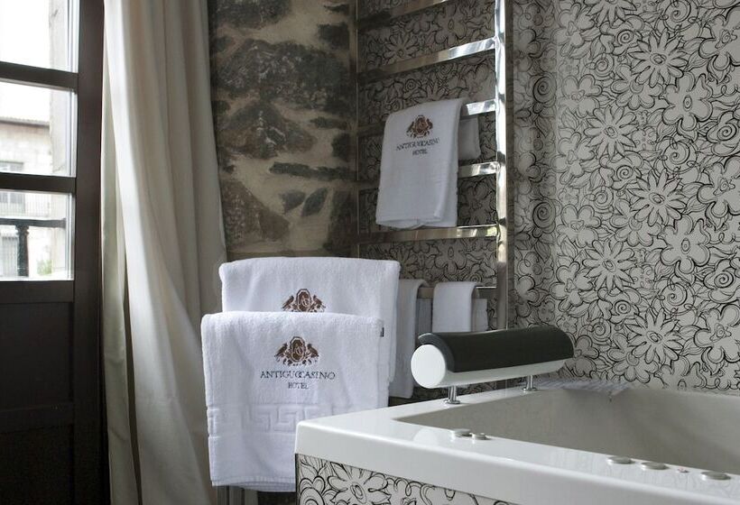 חדר סטנדרט, Antiguo Casino