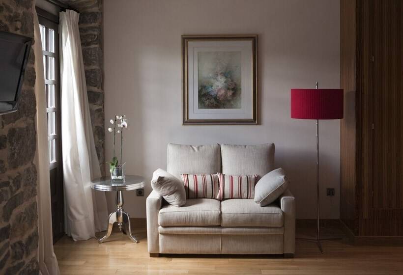 Habitación Estándar, Antiguo Casino