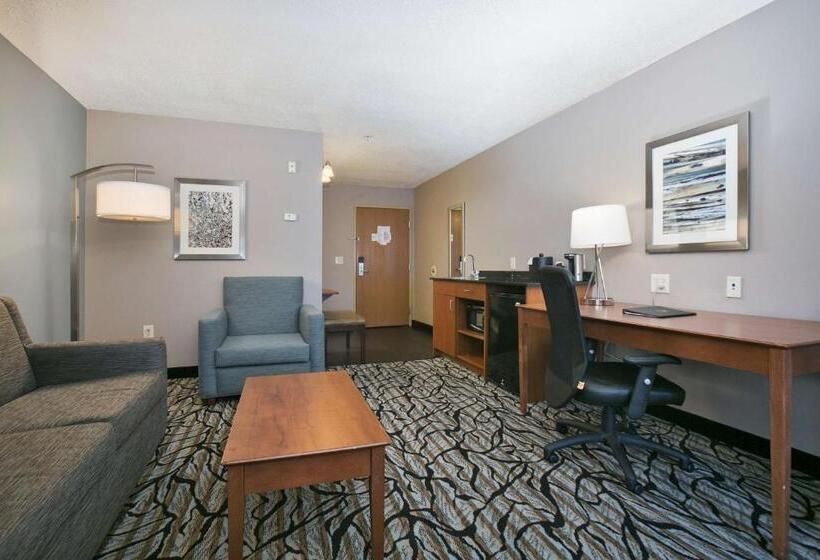 جناح, Best Western Plus Blaine At The National Sports Center