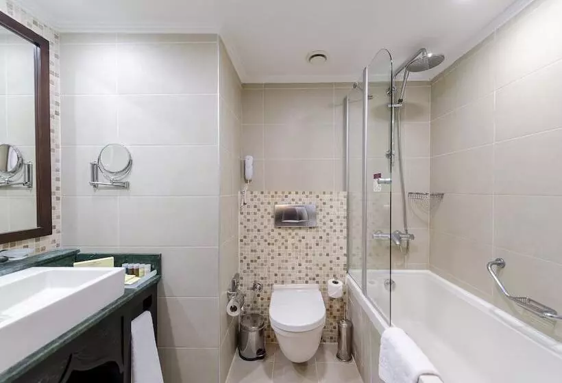 اتاق اساندارد با چشمانداز جانبی به دریا, Crowne Plaza Antalya, An Ihg
