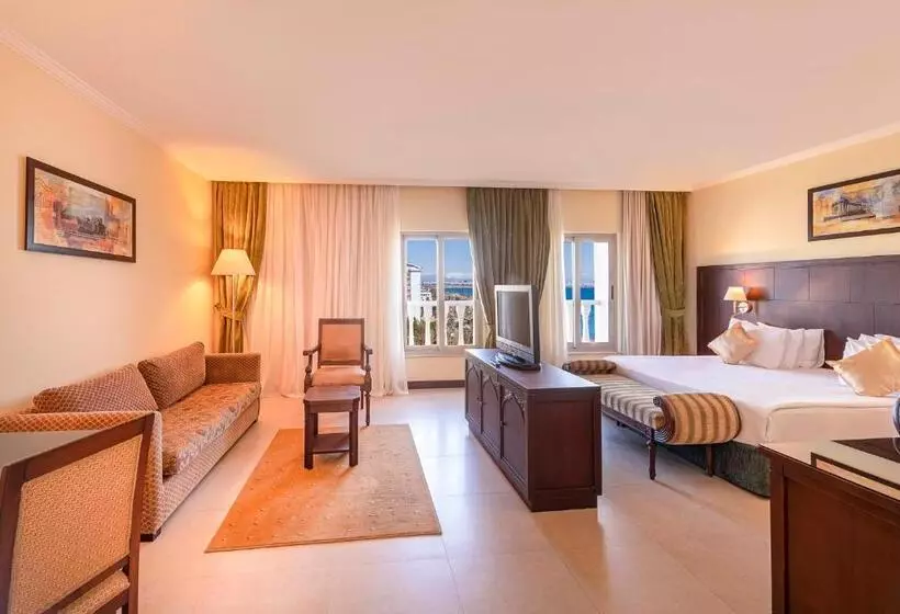 Junior Suite King Bed