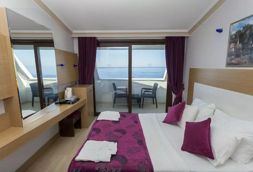 Standard Room Sea View