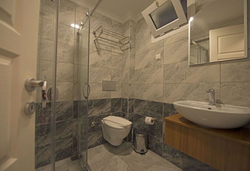 Семейный Номер, Grand Emir Hotel & Spa