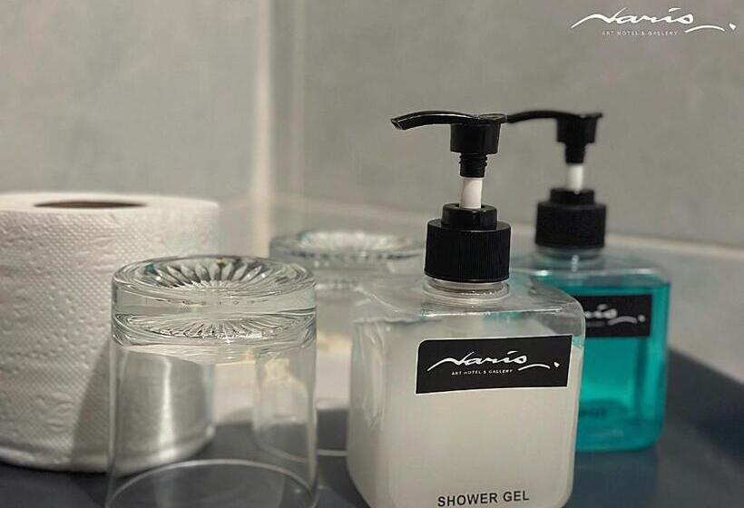 اتاق لوکس, Naris Art