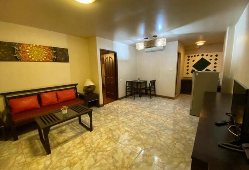 Номер Deluxe, Noble Place Chiangmai