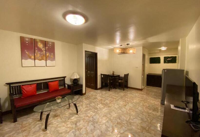 Номер Deluxe, Noble Place Chiangmai