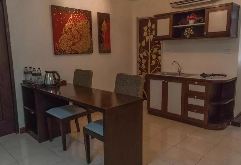 اتاق خانوادگی, Noble Place Chiangmai