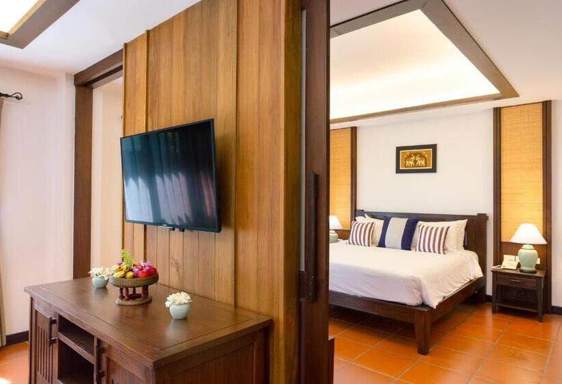 家庭套房, Rimping Village