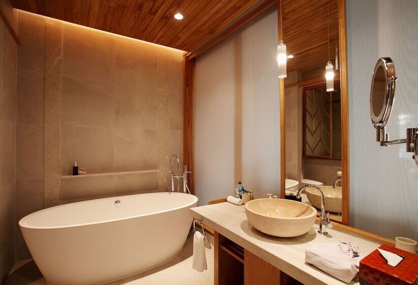 Люкс Вид на Море, Sri Panwa Phuket Luxury Pool Villa Hotel   Sha Plus