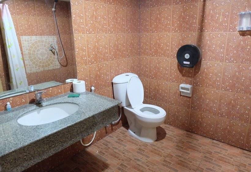 공동 객실, Starbright Court Hostel