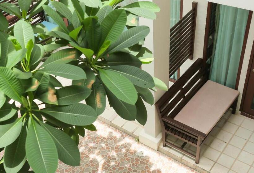 غرفة ديلوكس مزودة بشرفة, The Mantrini Chiang Rai Sha Extra Plus