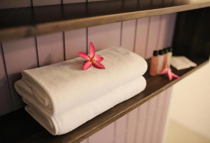 غرفة ديلوكس مزودة بشرفة, The Mantrini Chiang Rai Sha Extra Plus