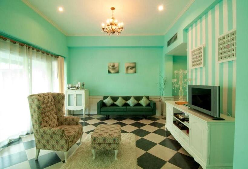 جناح كلاسيكي, The Mantrini Chiang Rai Sha Extra Plus