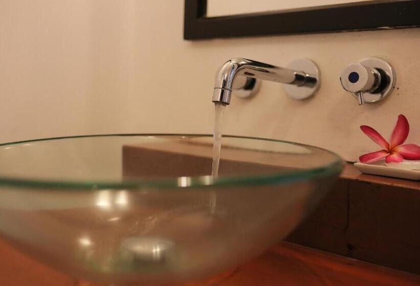 غرفة ديلوكس مزودة بشرفة, The Mantrini Chiang Rai Sha Extra Plus