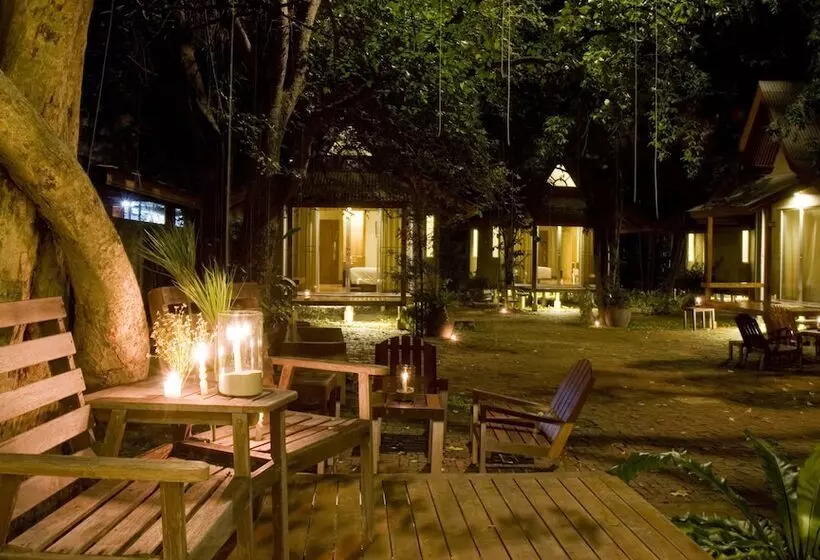 بانگلوی استاندارد, Veranda Lodge