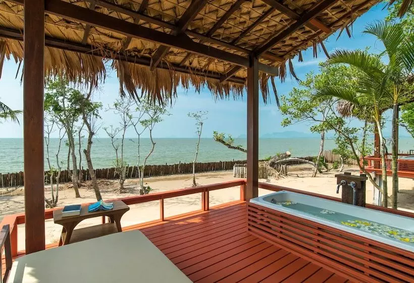 オーシャンビューのスタンダードバンガロー, Islanda Hideaway Resort