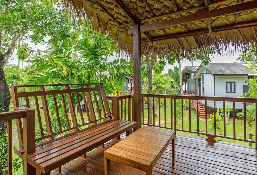 Бунгало Стандарт, Islanda Hideaway Resort