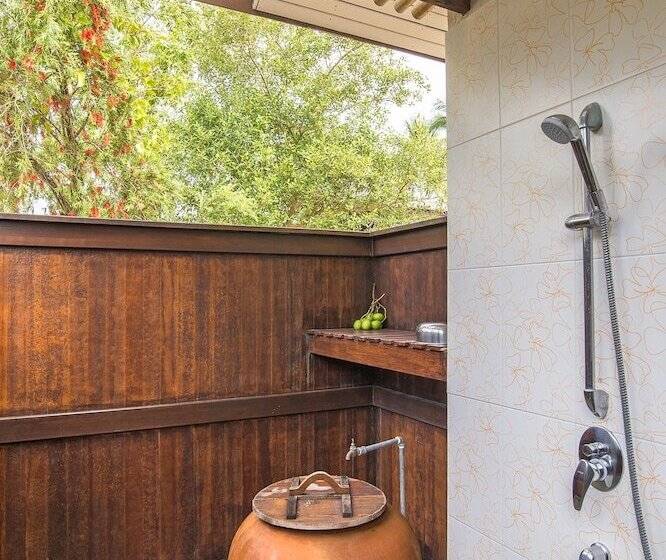 בקתה סטנדרטית עם נוף לים, Islanda Hideaway Resort