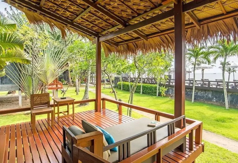オーシャンビューのスタンダードバンガロー, Islanda Hideaway Resort