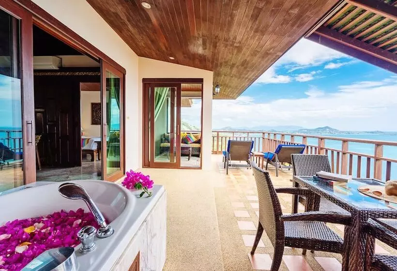سوئیت با وان آب گرم, Sandalwood Luxury Villa Resort