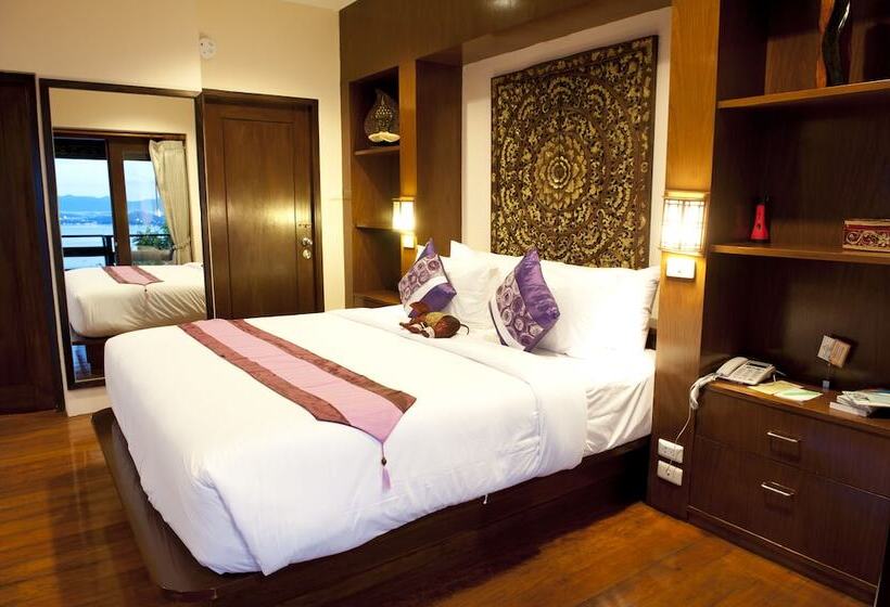 수영장이 있는 3베드룸 빌라, Sandalwood Luxury Villa Resort