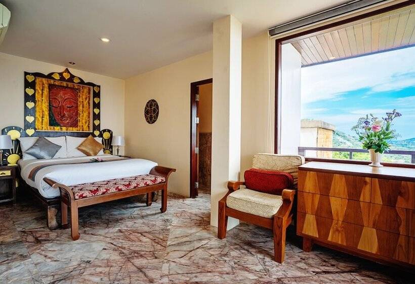 Люкс с Бассейном, Sandalwood Luxury Villa Resort
