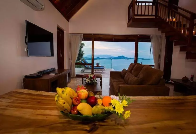 ویلای 3 خوابه با استخر, Sandalwood Luxury Villa Resort