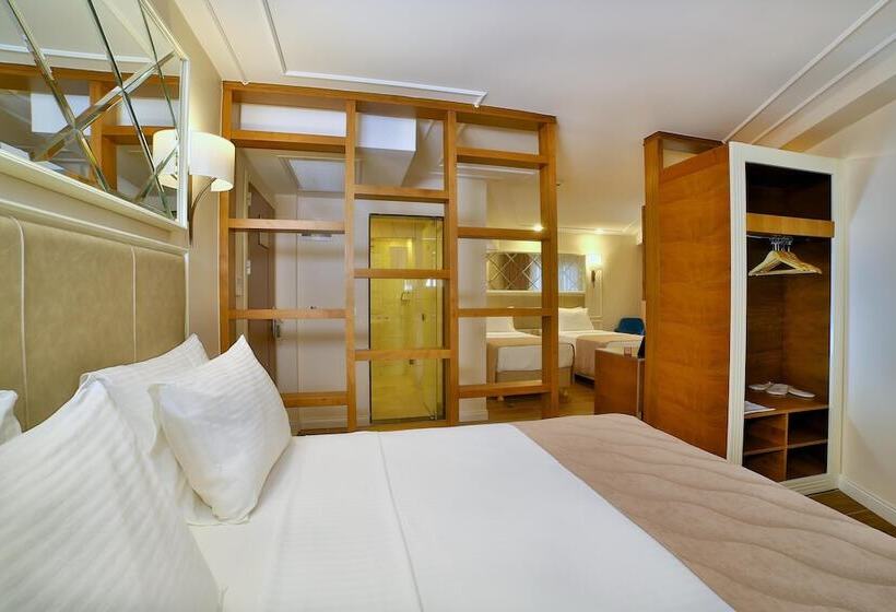 اتاق خانوادگی, Sorriso Hotel Due