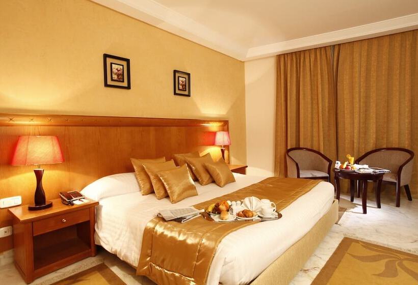 اتاق اجرایی, Tunis Grand
