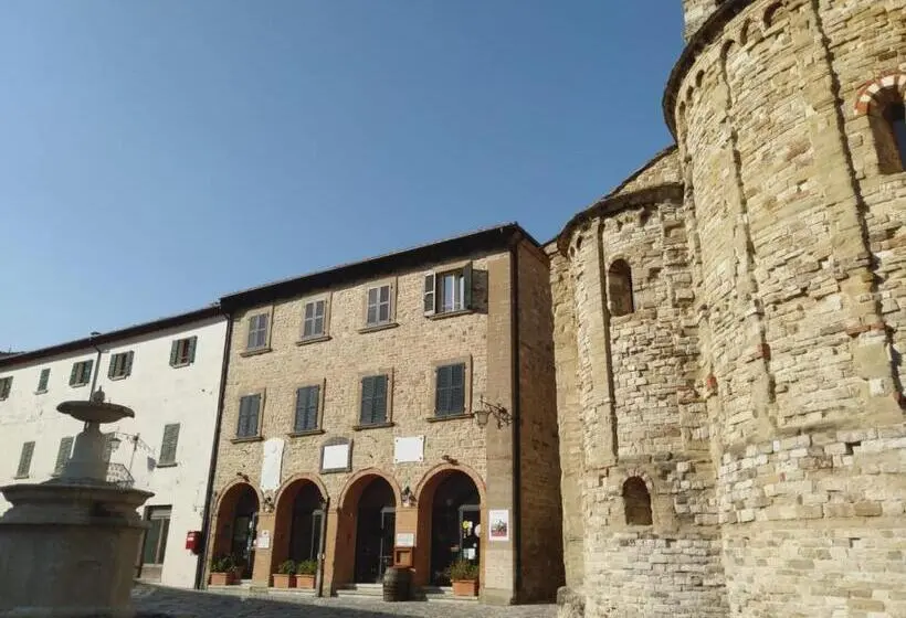 景色の見えるトリプルスタンダードルーム, San Leo Albergo Diffuso