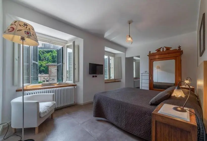 スイート, San Leo Albergo Diffuso