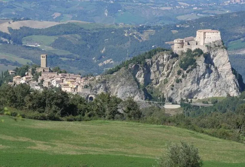 スイート, San Leo Albergo Diffuso